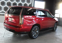 2023 Cadillac Escalade - Image 7