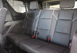 2023 Cadillac Escalade - Image 39