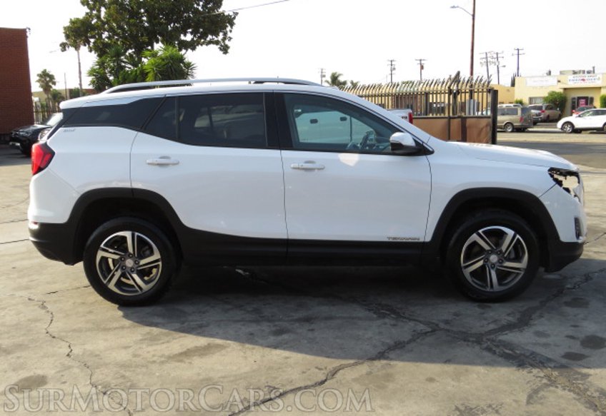 2019 GMC Terrain - Image 4