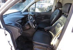 2019 Ford Transit Connect Van - Image 23