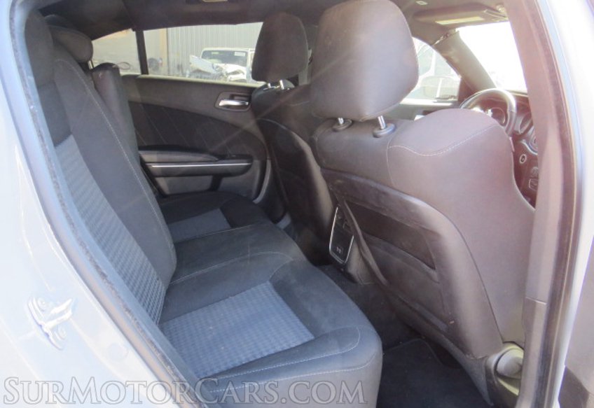 2020 Dodge Charger - Image 27