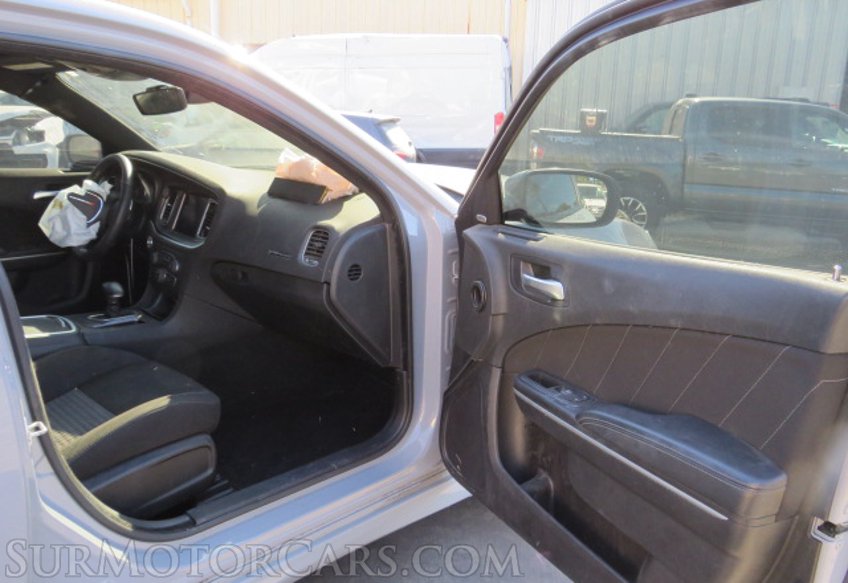 2020 Dodge Charger - Image 20