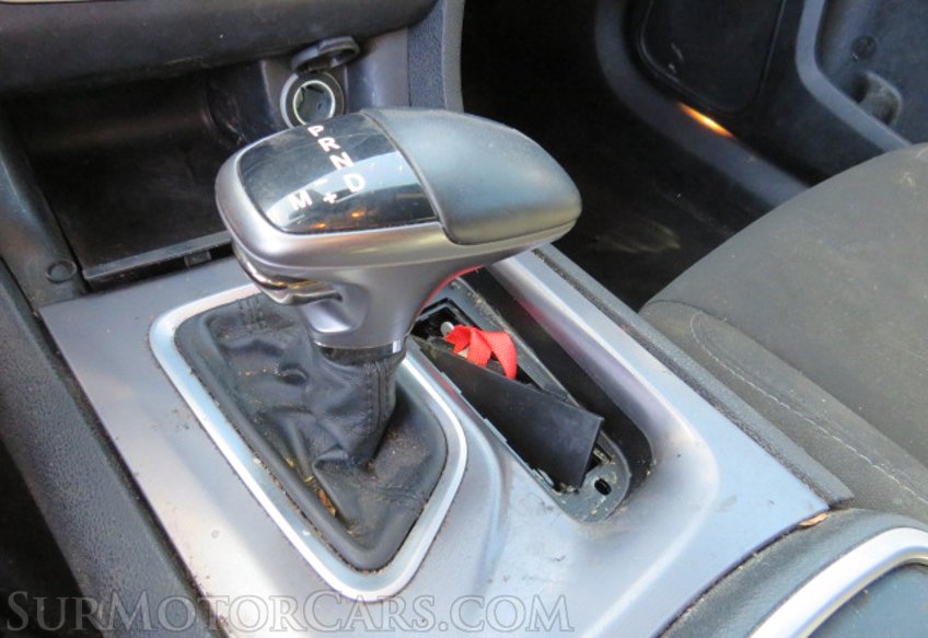 2020 Dodge Charger - Image 33