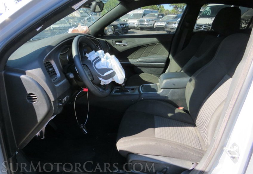 2020 Dodge Charger - Image 23