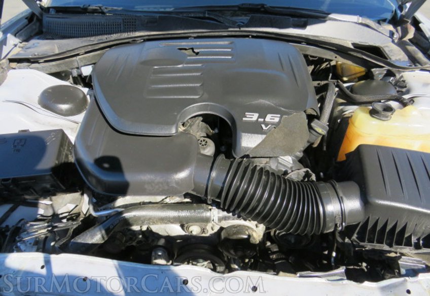 2020 Dodge Charger - Image 44