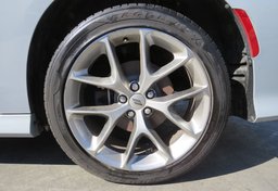 2020 Dodge Charger - Image 18