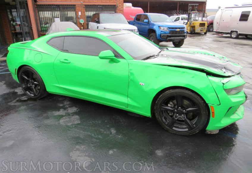 2017 Chevrolet Camaro - Image 4