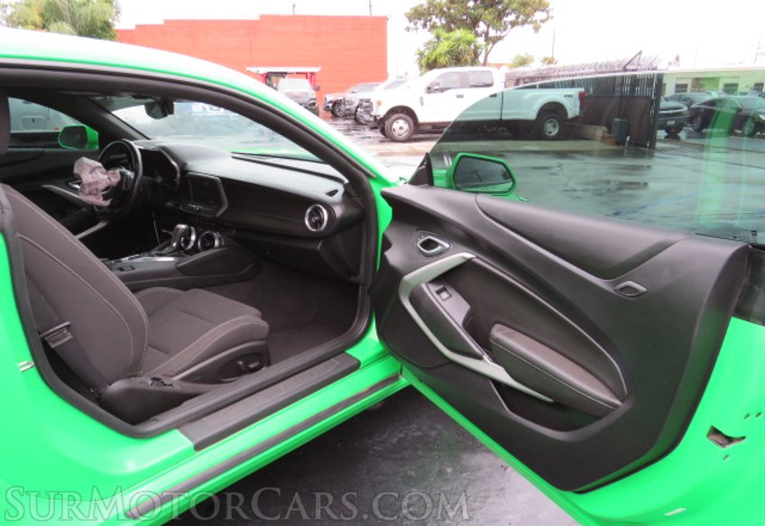 2017 Chevrolet Camaro - Image 19