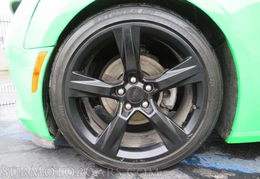 2017 Chevrolet Camaro - Image 16