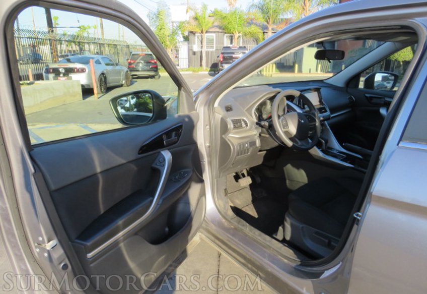 2020 Mitsubishi Eclipse Cross - Image 20