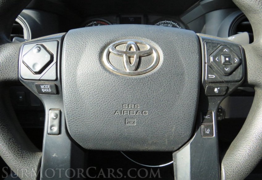 2020 Toyota Tacoma - Image 28