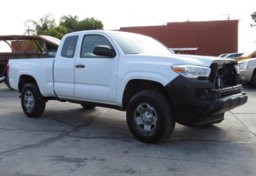 2020 Toyota Tacoma - Image 4