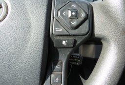 2020 Toyota Tacoma - Image 30