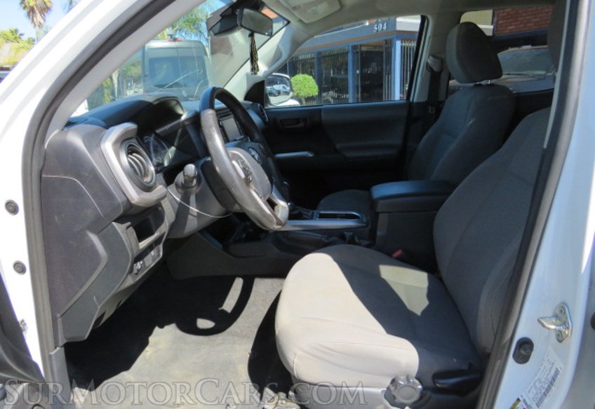 2019 Toyota Tacoma - Image 22