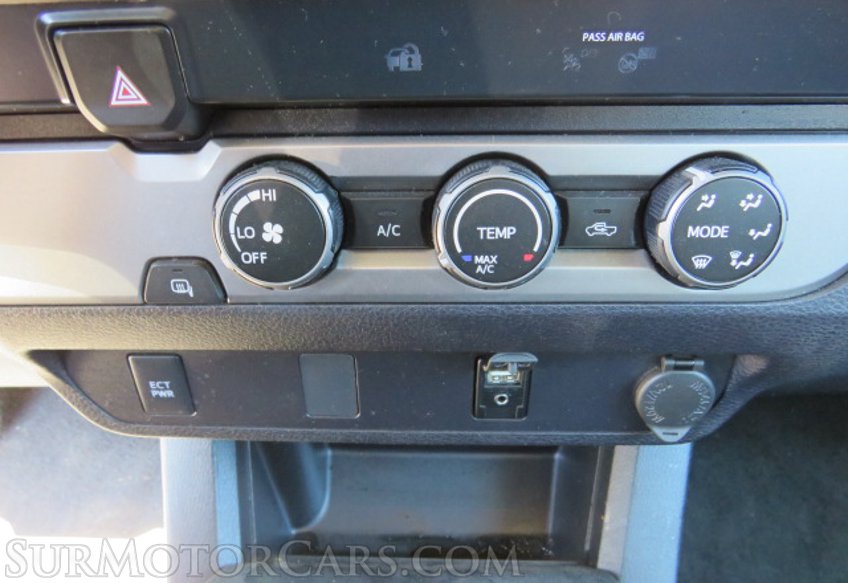 2019 Toyota Tacoma - Image 36