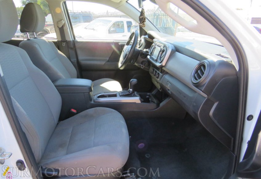 2019 Toyota Tacoma - Image 23