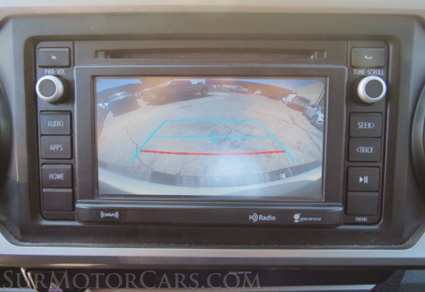 2019 Toyota Tacoma - Image 34