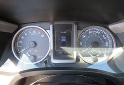 2019 Toyota Tacoma - Image 33