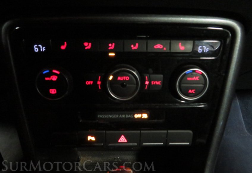 2017 Volkswagen Beetle Convertible - Image 36