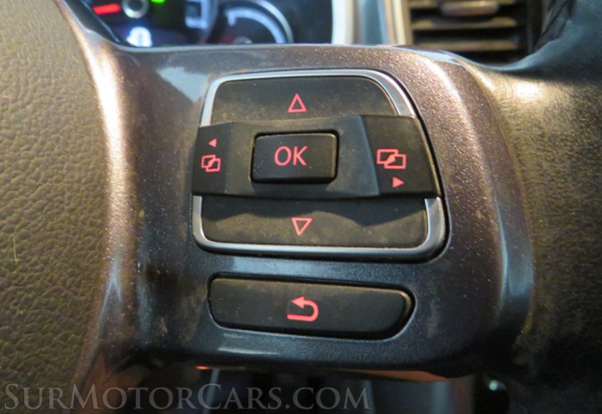 2017 Volkswagen Beetle Convertible - Image 31