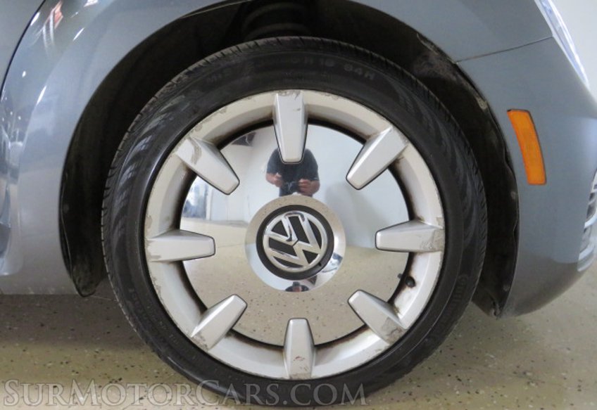 2017 Volkswagen Beetle Convertible - Image 45