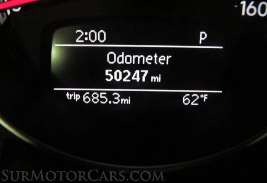 2017 Volkswagen Beetle Convertible - Image 35