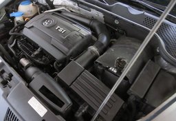 2017 Volkswagen Beetle Convertible - Image 48