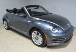 2017 Volkswagen Beetle Convertible - Image 1