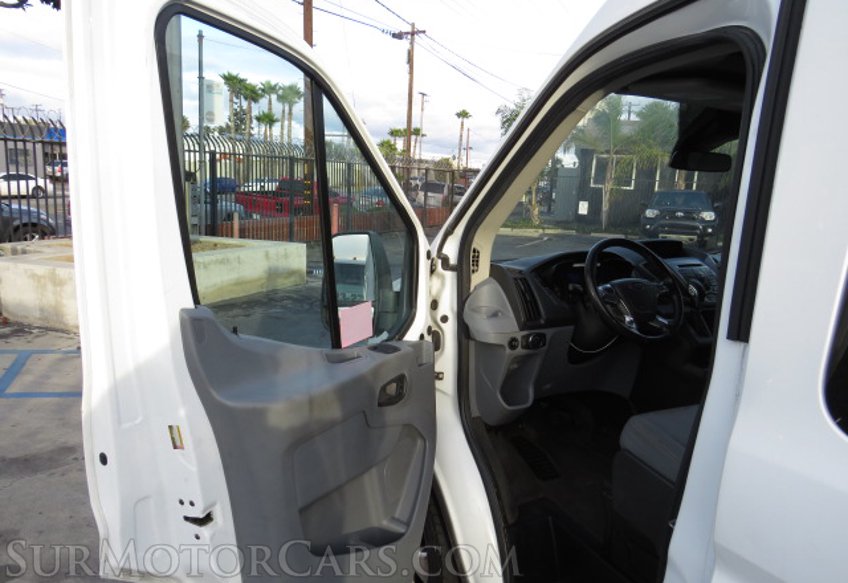 2017 Ford Transit Wagon - Image 18