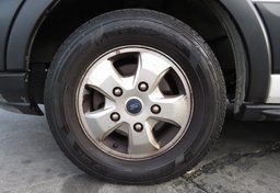 2017 Ford Transit Wagon - Image 11