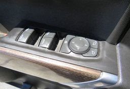 2020 Chevrolet Silverado 1500 - Image 41