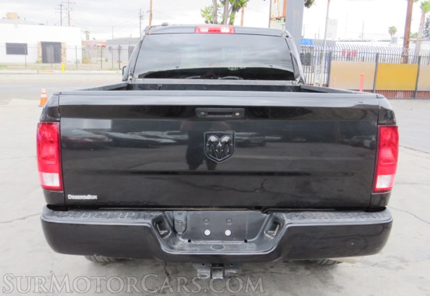 2018 Ram 1500 - Image 12