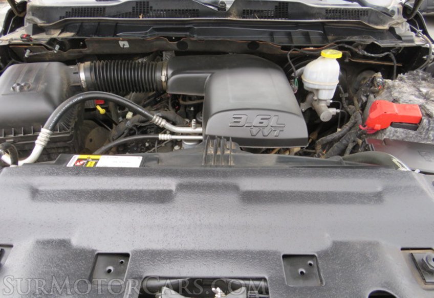 2018 Ram 1500 - Image 40