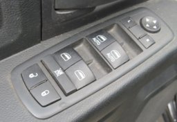 2018 Ram 1500 - Image 38