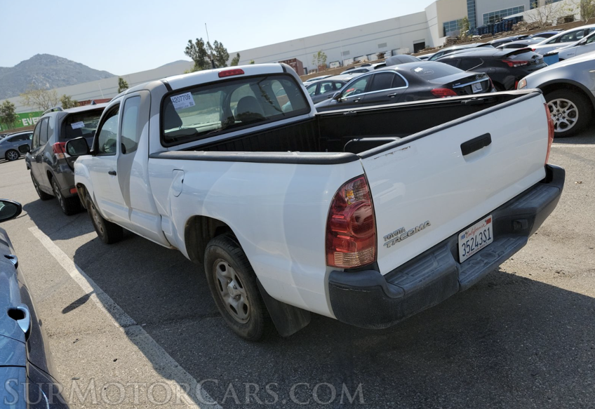 2015 Toyota Tacoma - Image 4
