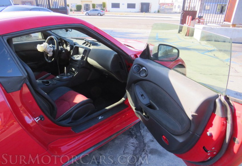 2017 Nissan 370Z - Image 21