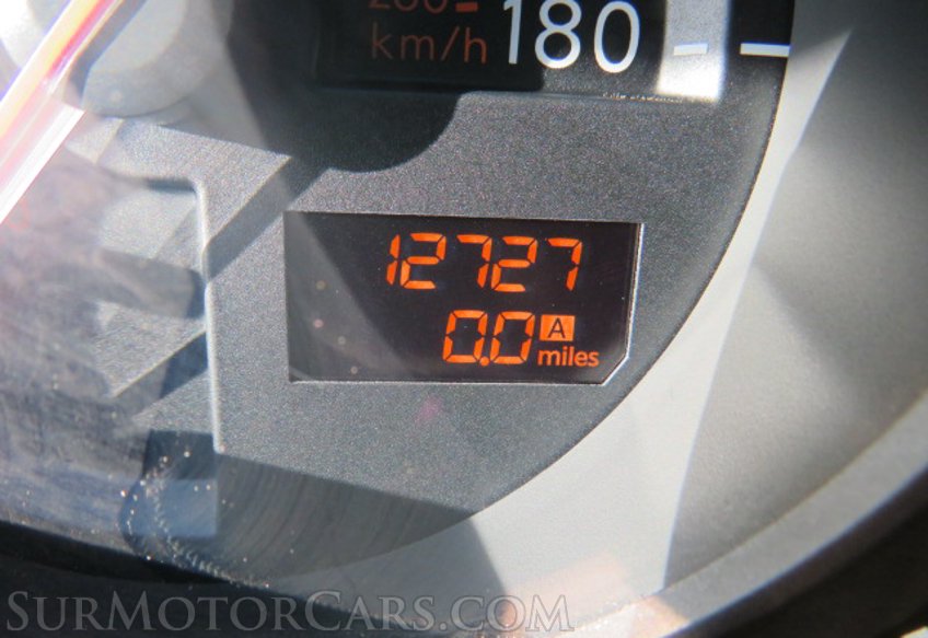 2017 Nissan 370Z - Image 27