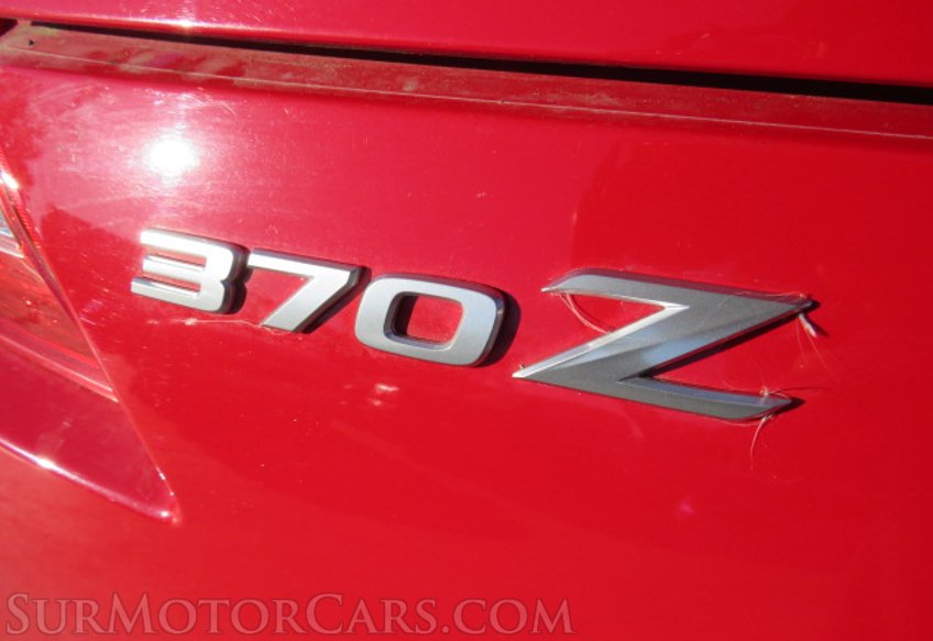 2017 Nissan 370Z - Image 18