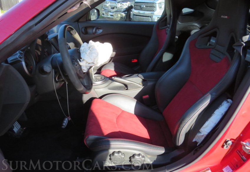 2017 Nissan 370Z - Image 25