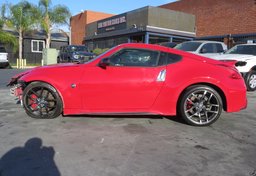 2017 Nissan 370Z - Image 5