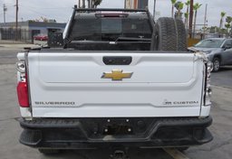 2022 Chevrolet Silverado 2500HD - Image 12