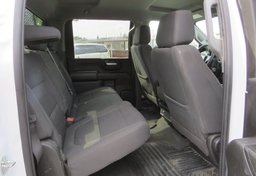 2022 Chevrolet Silverado 2500HD - Image 31