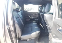 2019 Toyota Tacoma - Image 6