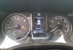 2019 Toyota Tacoma 4WD - Image 8