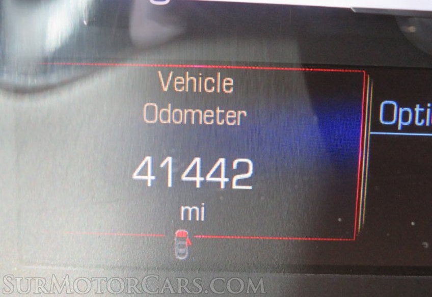 2017 Cadillac XT5 - Image 32