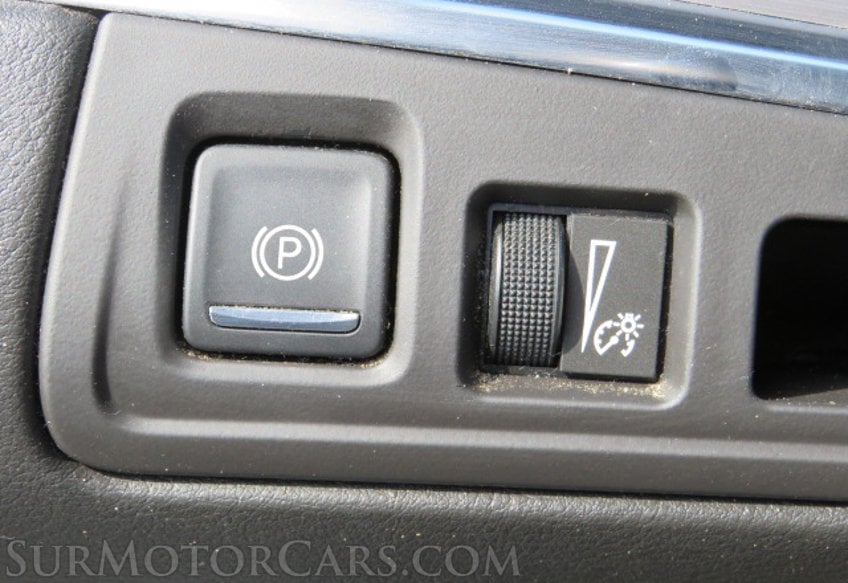 2017 Cadillac XT5 - Image 45