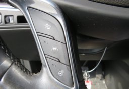 2017 Cadillac XT5 - Image 46