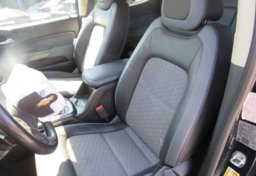 2020 Chevrolet Colorado - Image 27