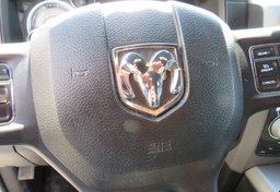 2018 Ram 1500 - Image 40