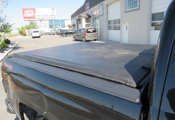 2015 Chevrolet Silverado 1500 - Image 19